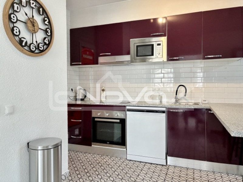 Wohnung im modernen Stil renoviert. #2098