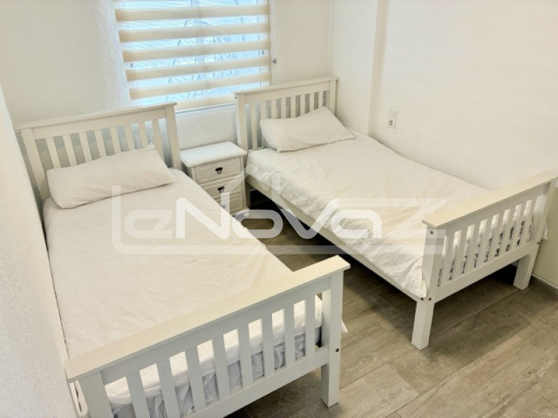 Wohnung im modernen Stil renoviert. #2098