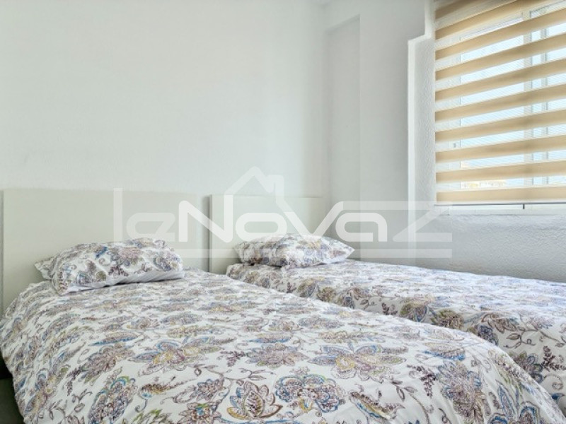 Wohnung im modernen Stil renoviert. #2098
