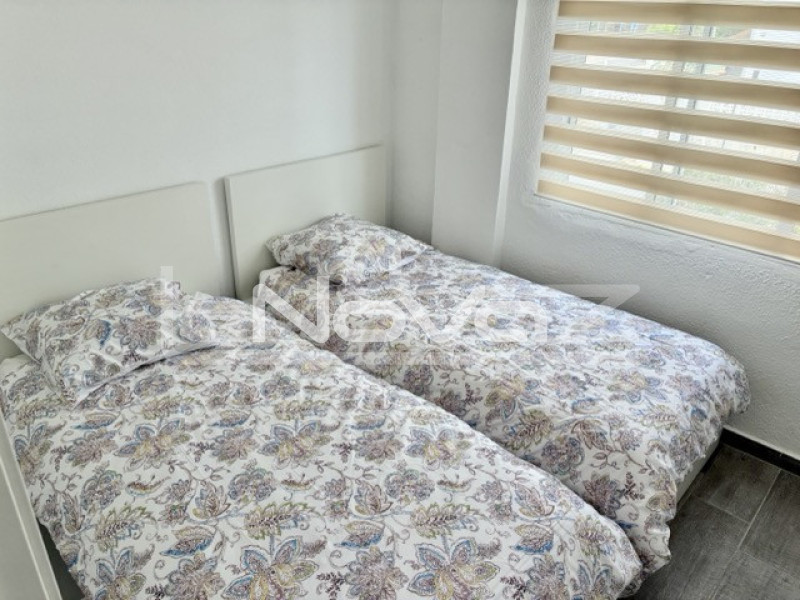 Wohnung im modernen Stil renoviert. #2098