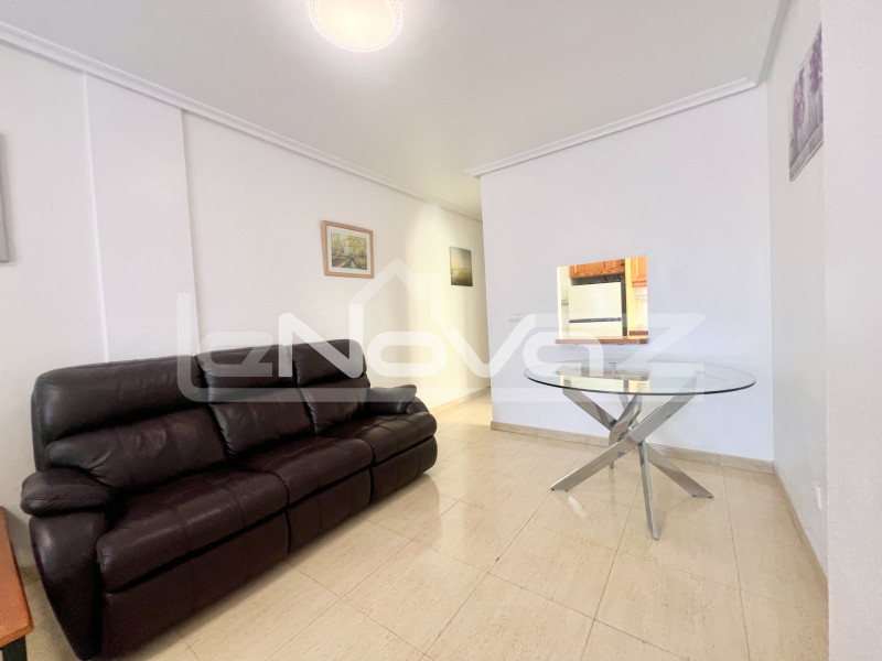 Zwei-Zimmer-Wohnung in der Calle Maldonado in Torrevieja. #2104