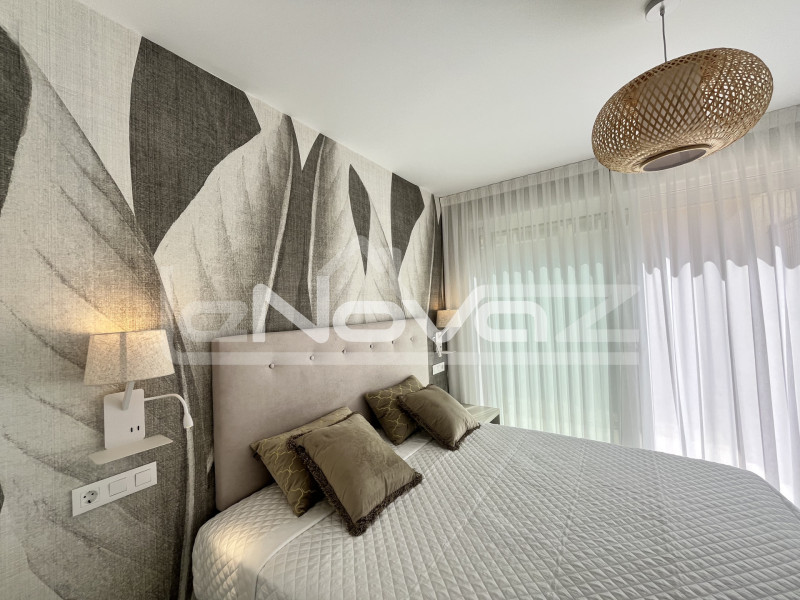 Appartement au rez-de-chaussée, entièrement rénové à Torrevieja. #2109