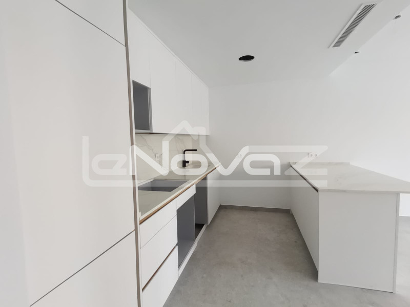 Appartement entièrement rénové au rez-de-chaussée à Torrevieja. #2110