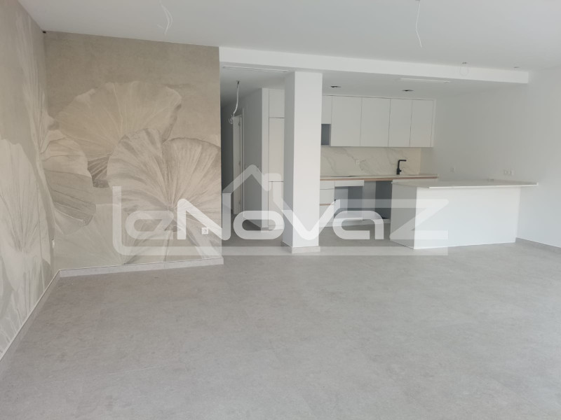 Appartement entièrement rénové au rez-de-chaussée à Torrevieja. #2110