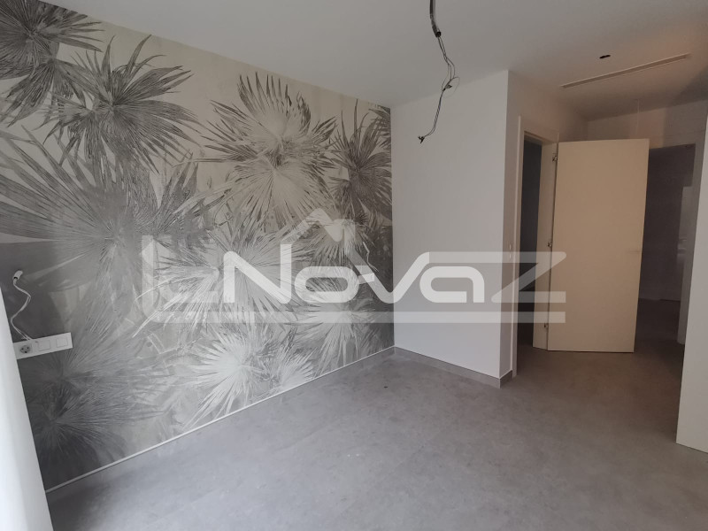 Appartement entièrement rénové au rez-de-chaussée à Torrevieja. #2110