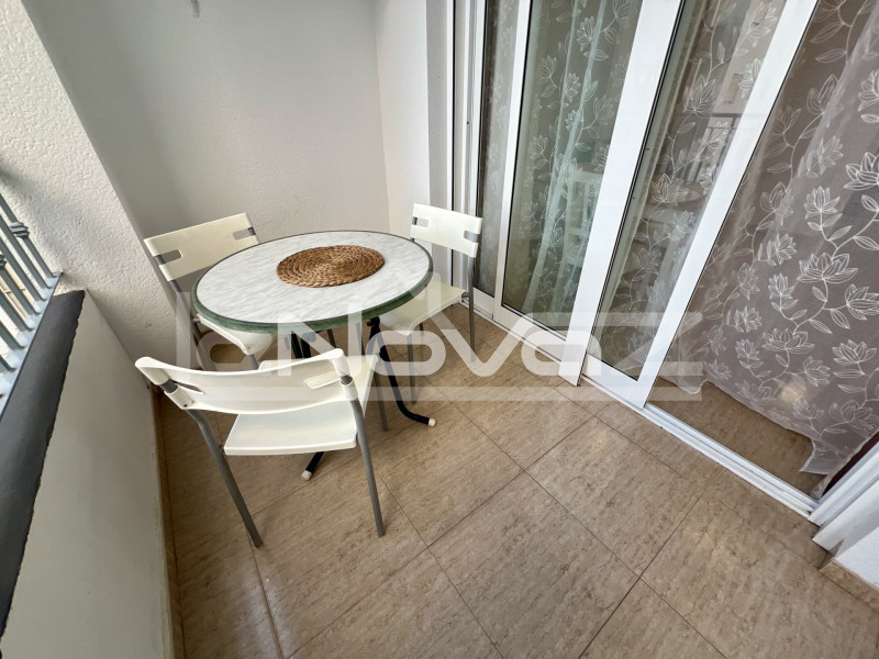 One-bedroom apartment. Newly renovated. Great location.. #2113