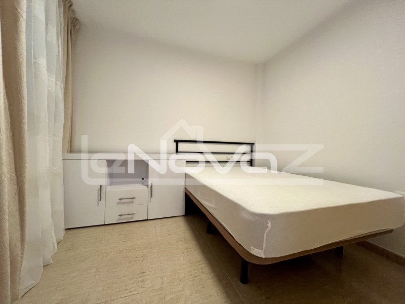 One-bedroom apartment. Newly renovated. Great location.. #2113