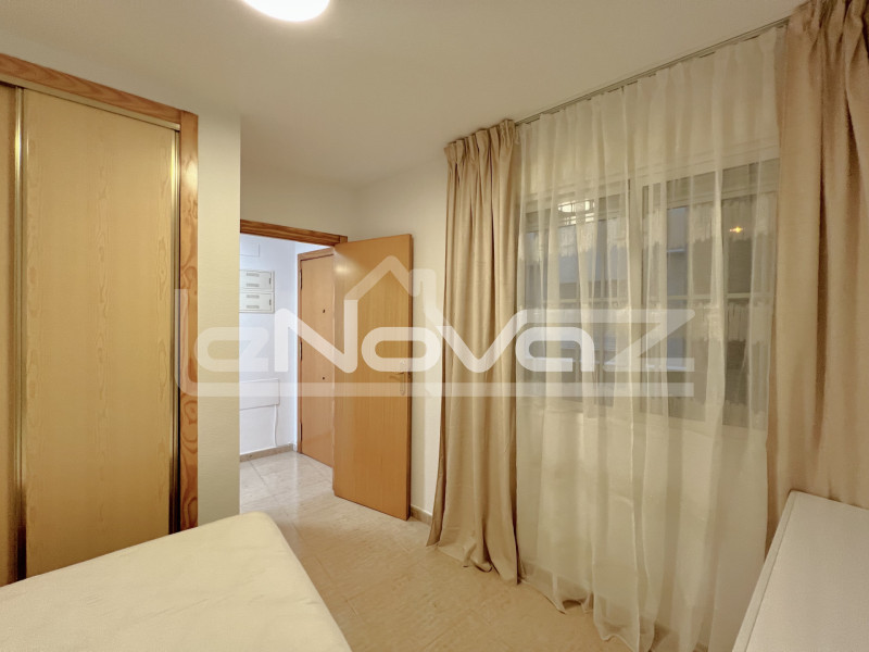 One-bedroom apartment. Newly renovated. Great location.. #2113