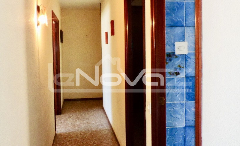 Апартаменты с тремя спальнями в Torrevieja. #228