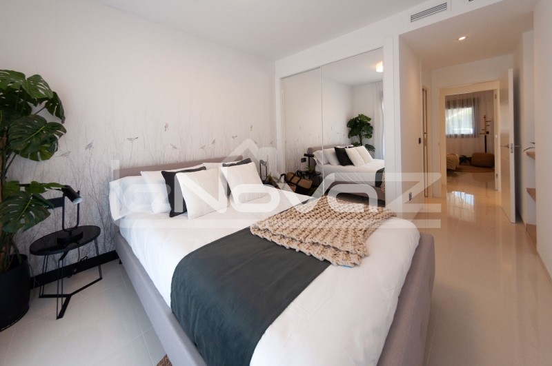 Апартаменты с двумя спальнями в Guardamar del Segura. #739
