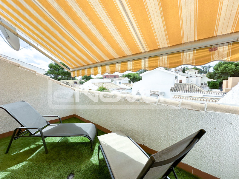 Уютное бунгало с 3 спальнями в 200м от пляжа в La Zenia короткий срок и зимнюю аренду. #798