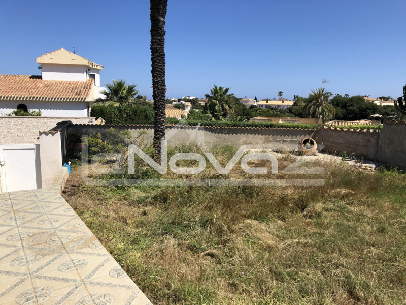 villa 3 bedrooms La Zenia. #956