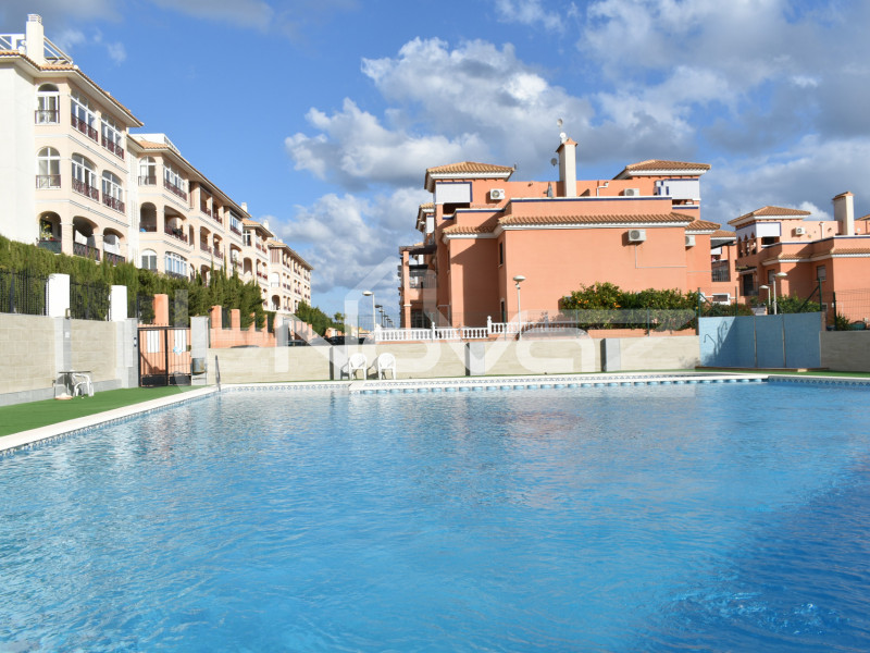 Апартаменты с 2 спальнями рядом с красивым парком в Playa Flamenca.. #979