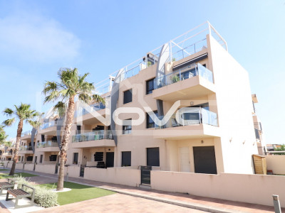 Immaculate apartment with 2 bedrooms and 2 bathrooms in Mil Palmeras