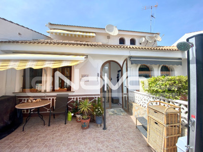 Cozy bungalow with 3 bedrooms 200m from the beach in La Zenia
