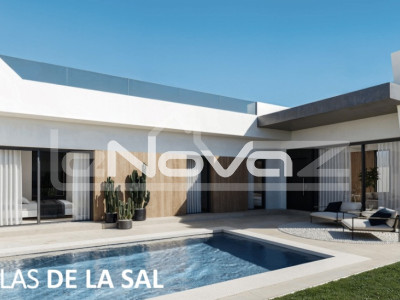 Villa de obra nueva con 3 dormitorios en San Miguel de Salinas
