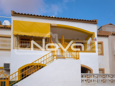 Апартаменти з 2 спальнями та 1 ванною кімнатою в Торрев'єсі