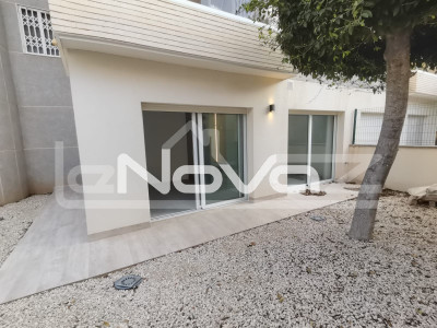 Appartement entièrement rénové au rez-de-chaussée à Torrevieja